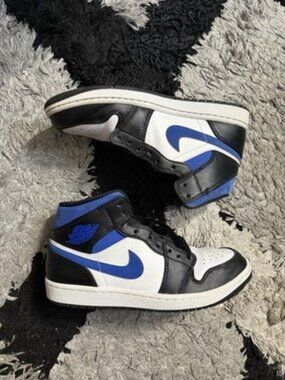 Air Jordan 1 Mid White Black Royal 554724-140 Sz 7.5